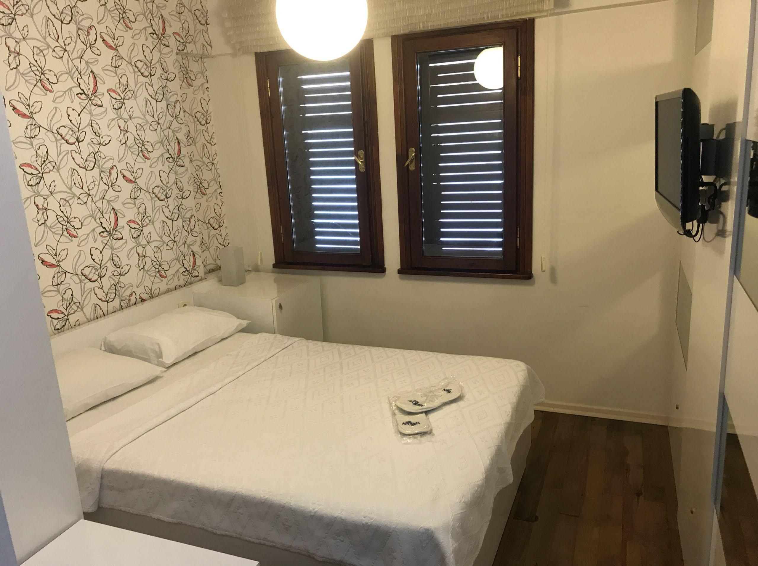 Apollon Hotel Bozcaada Extérieur photo